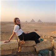 Insegnante di lingua inglese, dal livello A1, al livello C2! I miei viaggi mi hanno permesso di mettere in pratica ciò che ho studiato sui libri, e non vedo l’ora di trasmetterlo anche a voi!